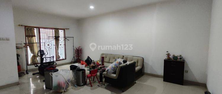 Dijual Rumah Pik Florence Uk 10x20 4kt Semi Furnished Best Price At Jakarta Utara 1