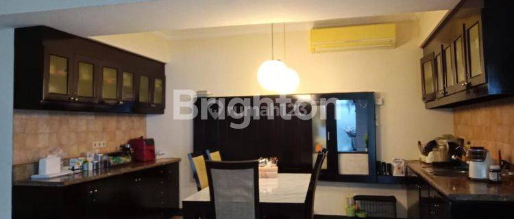 Apartemen Taman Anggrek 3+1br 1