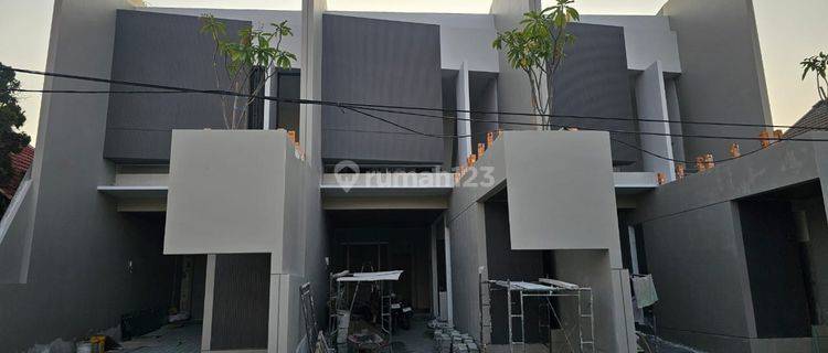 Rumah Baru Manyar Surabaya Dekat Kertajaya Indah, Dharmahusada 1