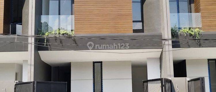 Rumah Baru Minimalis Kutisari Indah Dekat Jemur Andayani, Jemursari, Kendangsari, Tenggilis 1