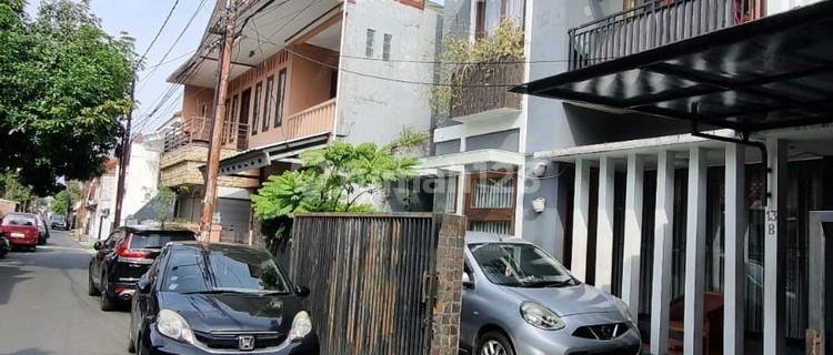 Dijual Rumah Bagus Strategis Harga Menarik di Pasar Minggu 1