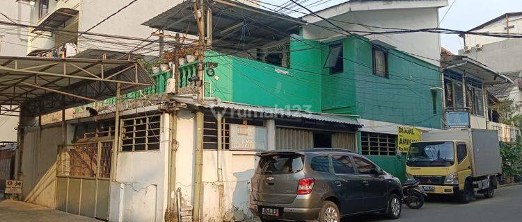 Rumah Kantor Di Pusat Jakarta, daerah perniagaan, cocok untuk usaha 1