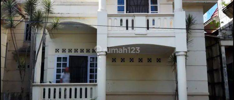 Villa 2 Lantai Bagus Murah di Green Apple 1