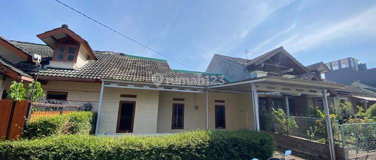 Villa Siap Huni Terawat Di Green Apple Cipanas Puncak 1