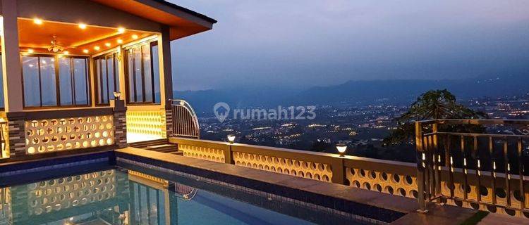 Sewa Villa Puncak - Villa Puncak Simun Private Pool 1