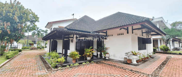 Rumah Dijual di Jl. Sei Batang Serangan, Kecamatan Medan Baru 1