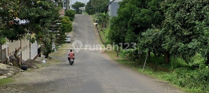 Dijual Tanah Kavling Efektif Ada Ijin + IMB Perum Cluster Gondoriyo Ngaliyan Semarang Barat 1