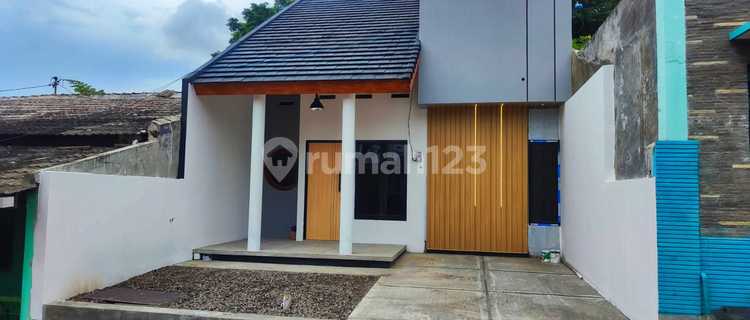 New House with Bonus Fence For Sale, SHM Ownership, Perum Ketileng Indah, Sendangmulyo, Tembalang, East Semarang 1