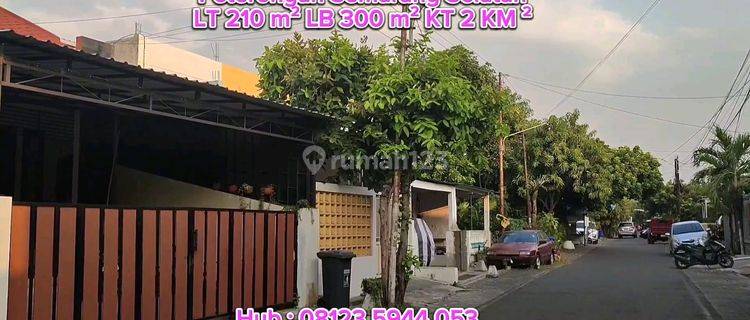 Bu, Dijual Rumah Bagus 2 Lt SHM Hak Milik Full Furniture di Peterongan Jl Lamper Raya Semarang Selatan  1