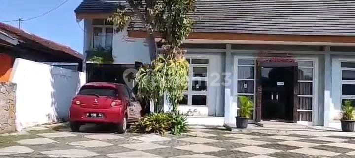 Cafe/ Office for Sale SHM Property Rights Jl Mulawarman Near Durian Pedalangan, Banyumanik District, Semarang 1