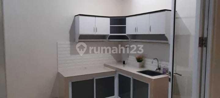 Disewakan Rumah Kontrakan Fortune Graha Raya Bintaro Semi Furnished 1