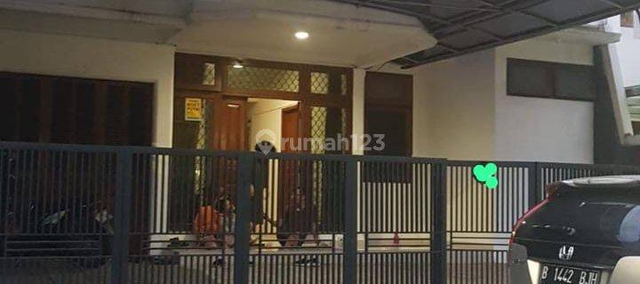 Di jual Rumah Kost, 2 Lt, di Duren Sawit - Pondok Bambu - Jakarta Timur 1