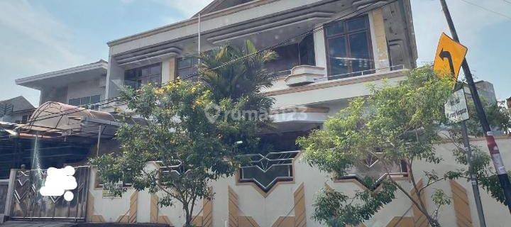 Di jual Rumah 2Lt, posisi hook di Kelapa Gading Timur - Jakarta utara 1