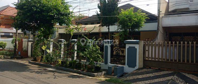 Rumah 2 lantai di Cipinang Elok, Jakarta Timur 1