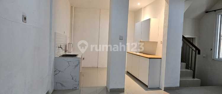Disewakan Rumah Cluster Samara Gading Serpong 1