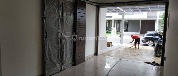 Dijual Rumah Bagus Di Sumarecon 1