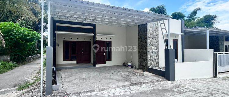 1 Unit Tersisa, Rumah Minimalis Jogja, Sleman, Langsung NEGO 1