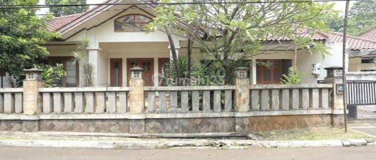 Dijual Rumah Hitung Tanah Di Menteng Dalam 1