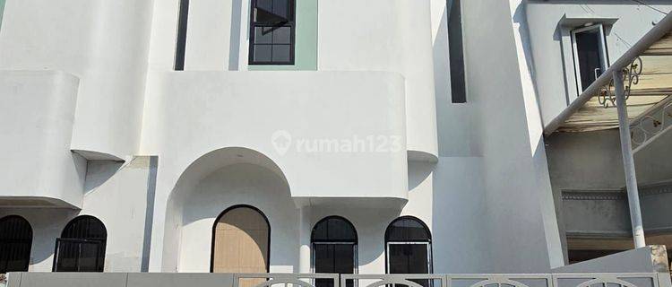 Rumah Baru 2 Lantai Gaya Santorini Citra Garden 2  1