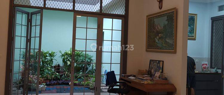 Rumah Hook Jarang Ada 475m2 Full Renov Sektor 1a 1