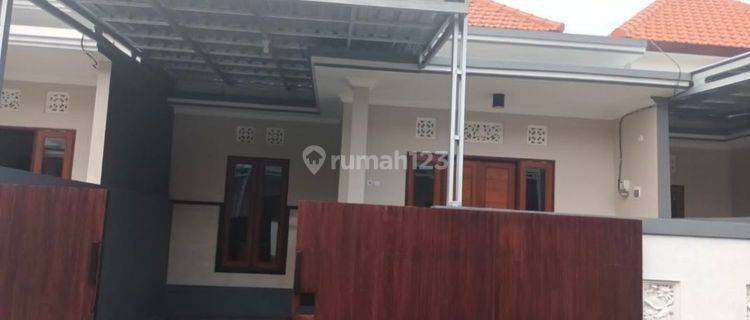 disewakan Rumah lokasi arah pantai kedungu  1