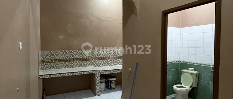 Disewakan Rumah Besar Di Taman Asri Ciledug 1