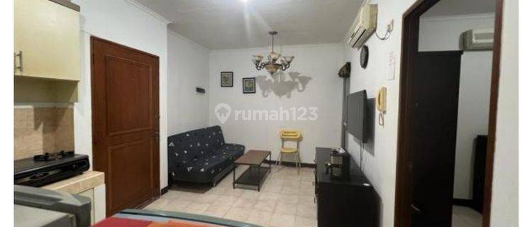 Disewakan 2 Bedroom Mediterania Gajah Mada 1