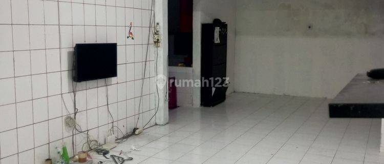 Rumah SHM 2 Lantai Bagus di Jl kedondong  Rawamangun  1