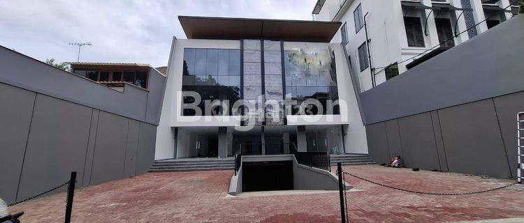 Gedung Brand New Bangunan 4 Lantai Ada Basement dan Lift nya Di Duren Sawit, Jakarta Timur 1