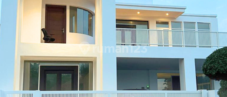 Dijual Rumah Mewah Siap Huni Stonen Gajah Mungkur 1