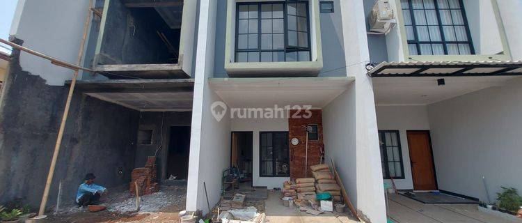 RUMAH BARU 2 LANTAI 5 MENIT KE STASIUN DEPOK  1