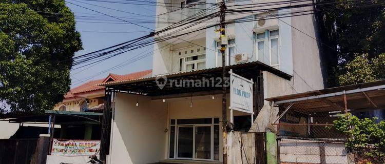 Ruko 3 Lantai Sangat Murah Di Ulujami Raya  1