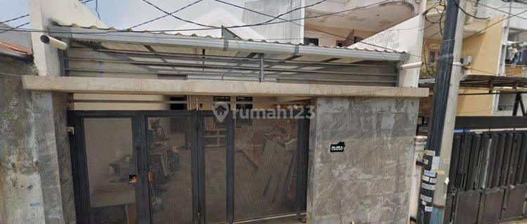 Rumah Bagus dan Nyaman Dijual Cepat Di Duri Kepa Jakarta Barat 1