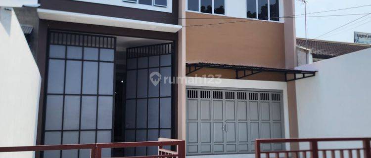 Gudang + Ruko 2 Lantai Tengah Kota Solo 1