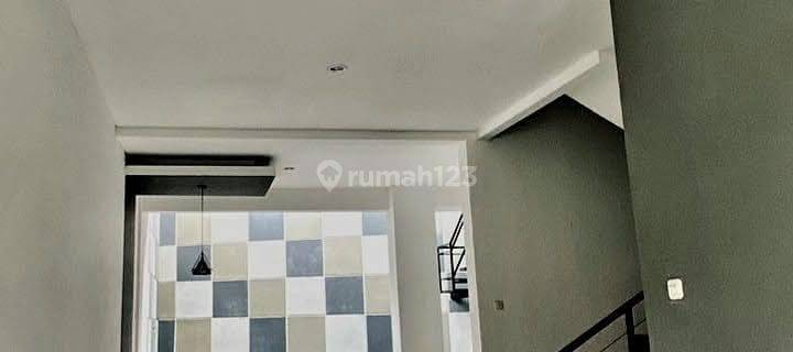 Rumah Brand New Bagus di Cempaka Putih Jakarta Pusat  1