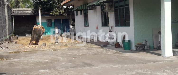 Rumah Dan Toko Daerah Kebakkramat  Cocok Buat Usaha Lokasi Pinggir Jalan Besar 1