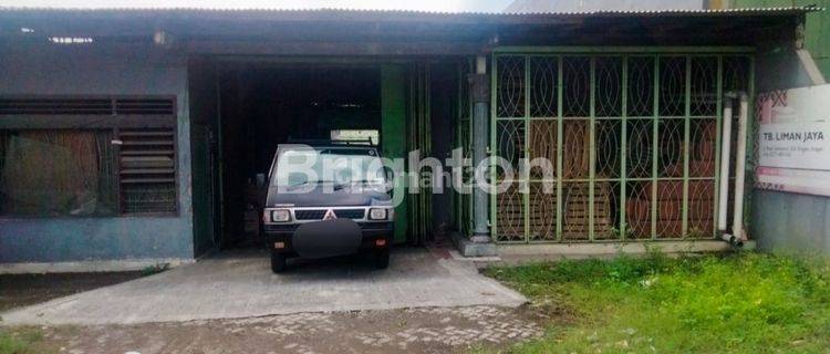 RUKO STRATEGIS PINGGIR JALAN RAYA SRAGEN BEKAS TOKO BESI COCOK BUAT USAHA 1