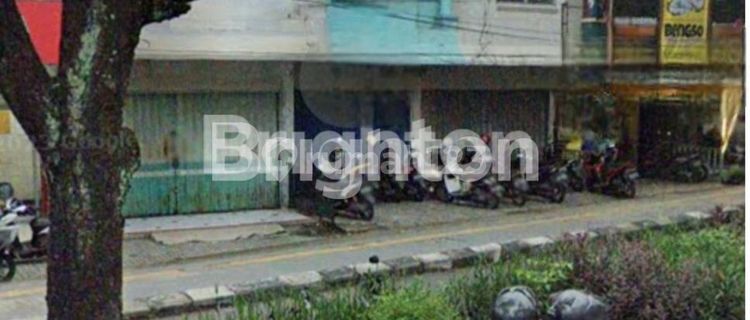 RUKO 2 LANTAI SIAP PAKAI DAERAH JEBRES COCOK BUAT PERKANTORAN ATAUPUN PERTOKOAN DI PINGGIR JALAN LOKASI TENGAH KOTA SOLO 1