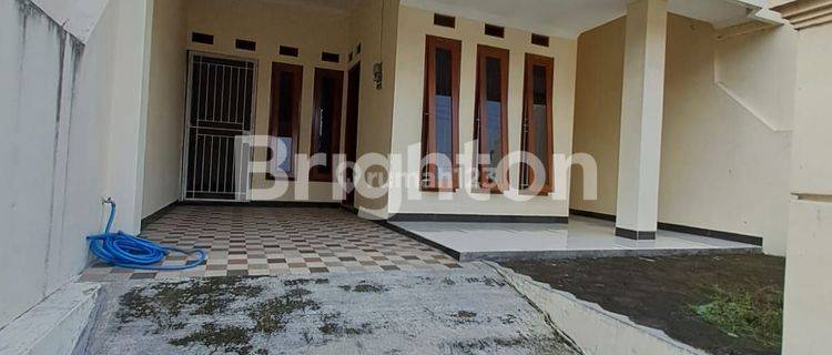  RUMAH DI PERUMAHAN MOJOSONGO JUAL CEPAT 1