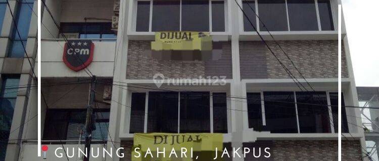 Dijual Murah Ruko Strategis 4 LT di Gunung Sahari baru Renovasi  1