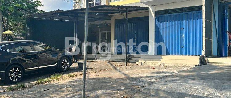 RUKO 3 LANTAI PARKIR LUAS DI DENPASAR BARAT 1