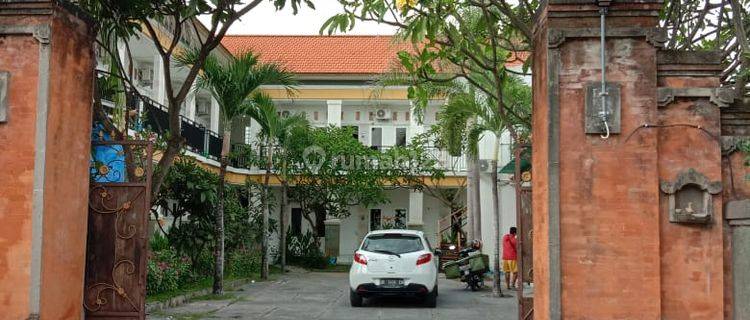 TOP DEAL DI JUAL GUESTHOUSE LOKASI TANTULAR RENON DENPASAR SELATAN
 1