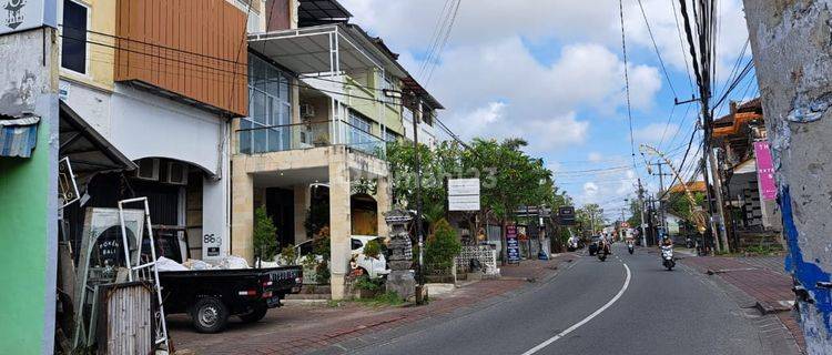 Hot List of Shophouses for Sale in Mertanadi Kerobokan, North Kuta Near Seminyak  1