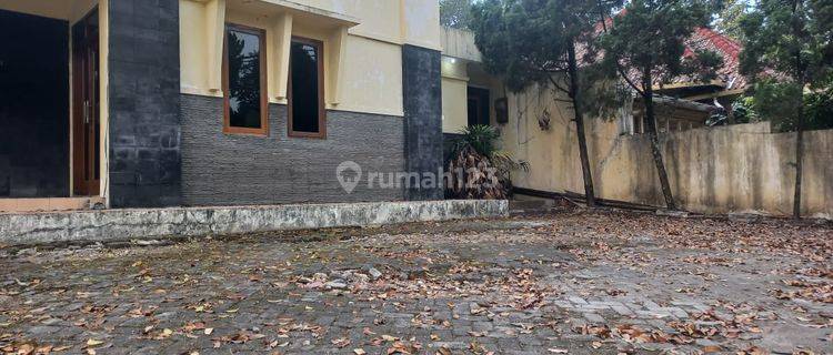 Rumah Kantor Bagus Terawat Siap Pakai di Pasirkaliki Bandung 1