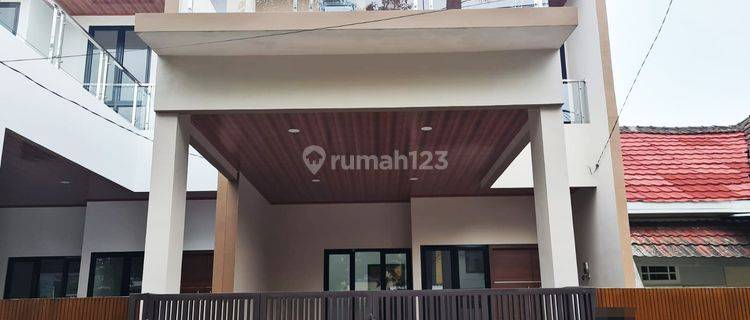 Rumah 2 Tingkat Baru Dibangun Siap Huni, Villa Melati Mas 1