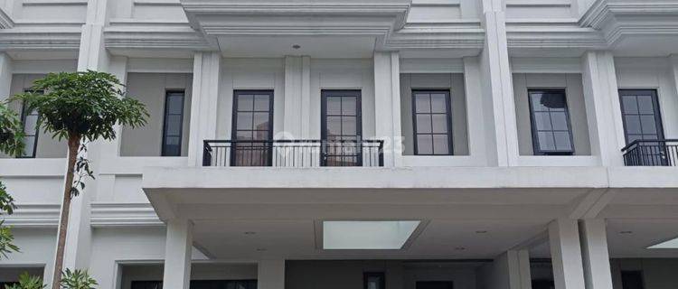 Dijual Rumah 3lt Bagus Konsep American di Alam Sutera Tangerang 1