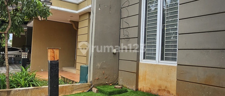 For Quick Sale Beautiful Furnished House in Karelia Gading Serpong 1