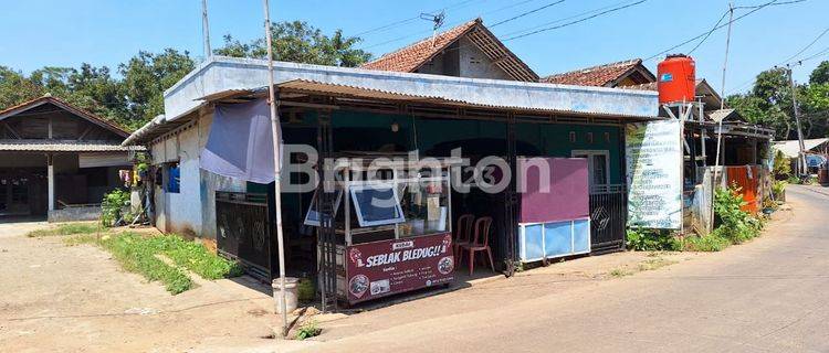 RUMAH / TEMPAT USAHA PINGGIR JALAN 1