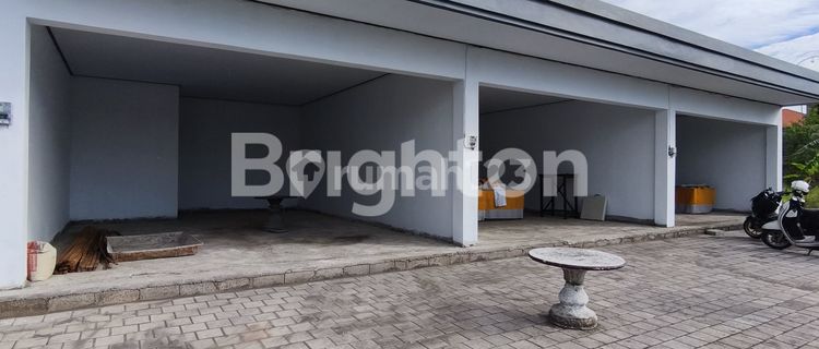 New Strategic Shop by the Roadside in Subak Canggu 1