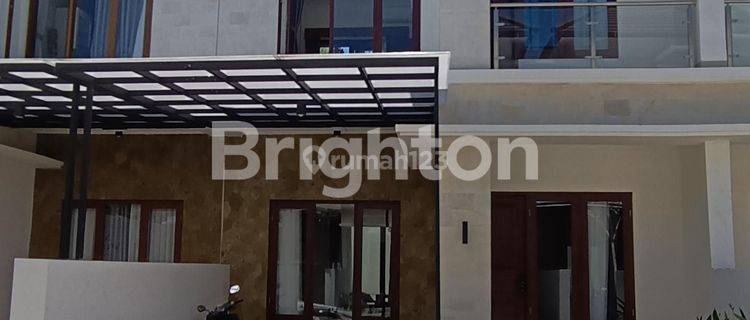 RUMAH VILLA BARU DI LINGKUNGAN PALING ELITE DI NUSA DUA 1